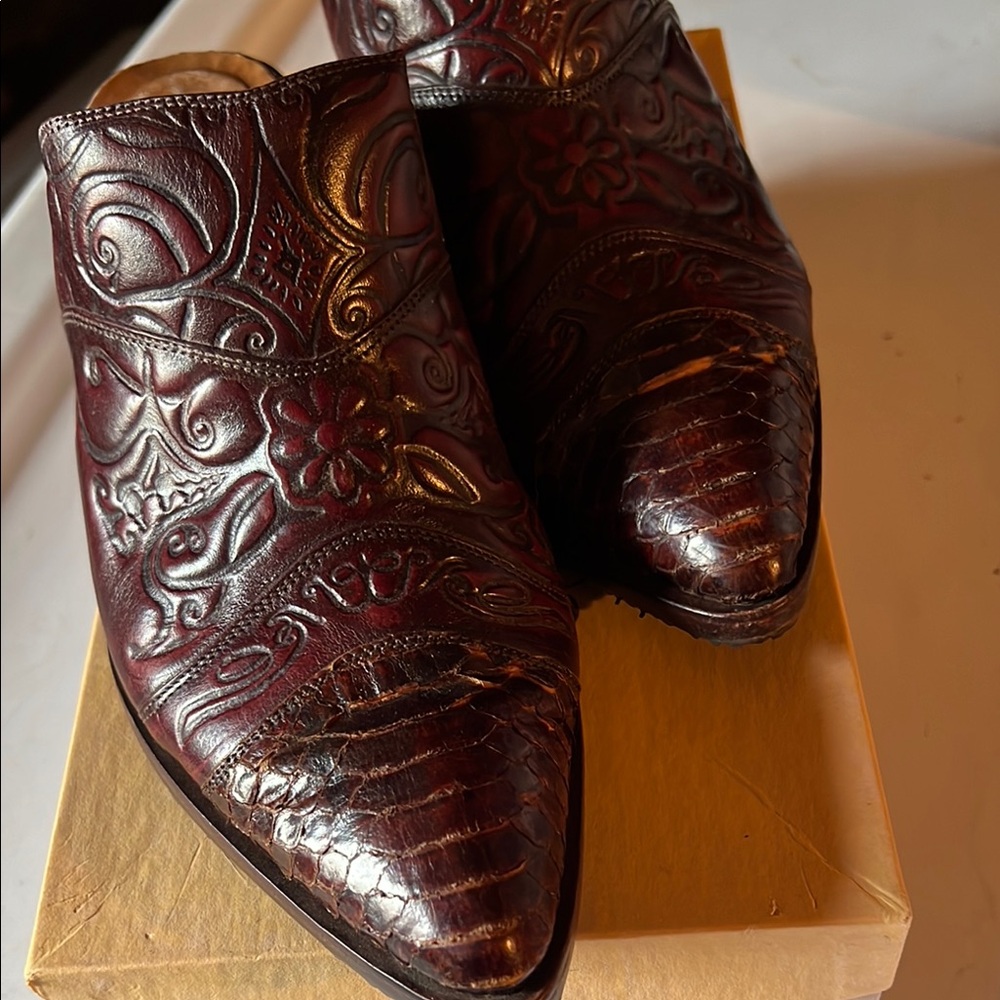Salpy hand made western slide